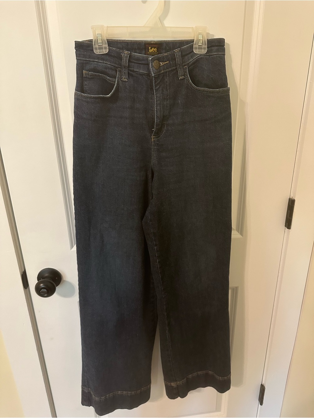 Lee High-Rise Wide Leg Jeans in Dark Indigo